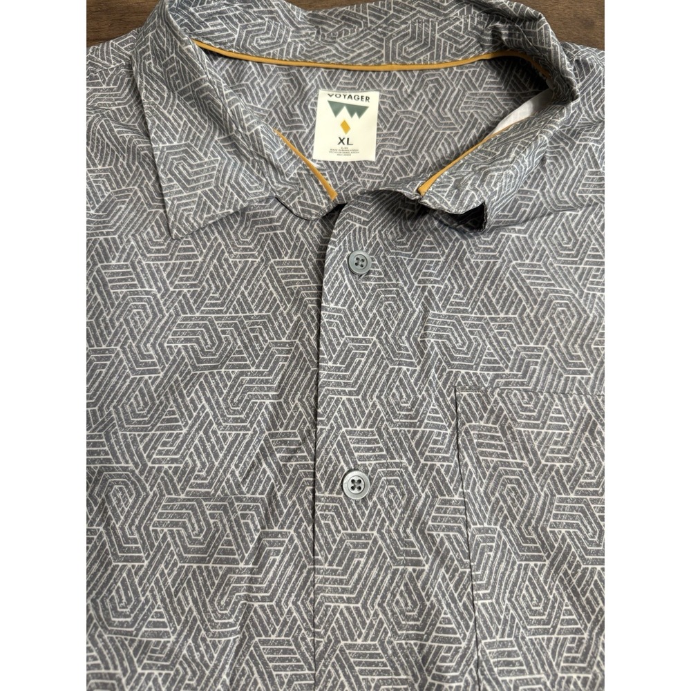 Voyager Shirt Mens XL Gray Geometric Short Sleeve Button Up Performance Stretch
